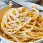 Bucatini cacio e pepe