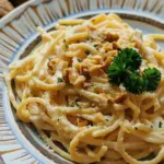Walnut sauce pasta