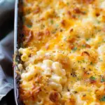 Creamy Baked Mac and Cheese Casserole